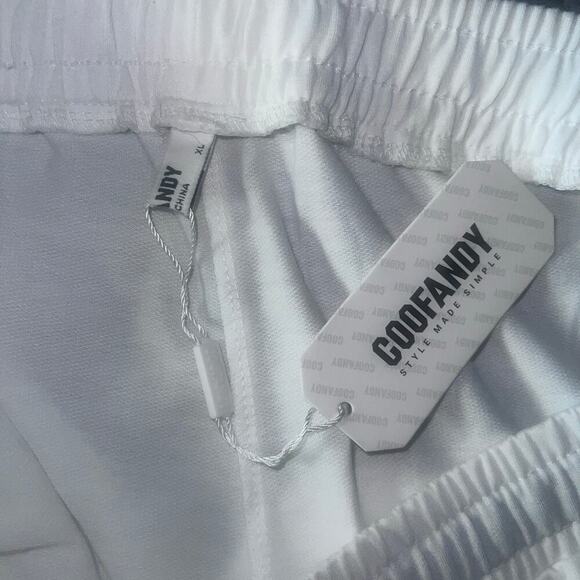 ✨Coofandy Men White Gym Shorts L Athletic Workout Running Activewear Pockets NWT - Picture 4 of 7